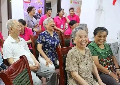 武汉民政四项实招破局“养老院难题”，力推健康服务进社区